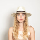 Wyeth | Slater | Ivory | Front | Vagabond | Apparel | Boutique