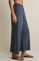 Z Supply | Scout Linen Pant | Side | Vintage Indigo | Vagabond | Apparel | Boutique